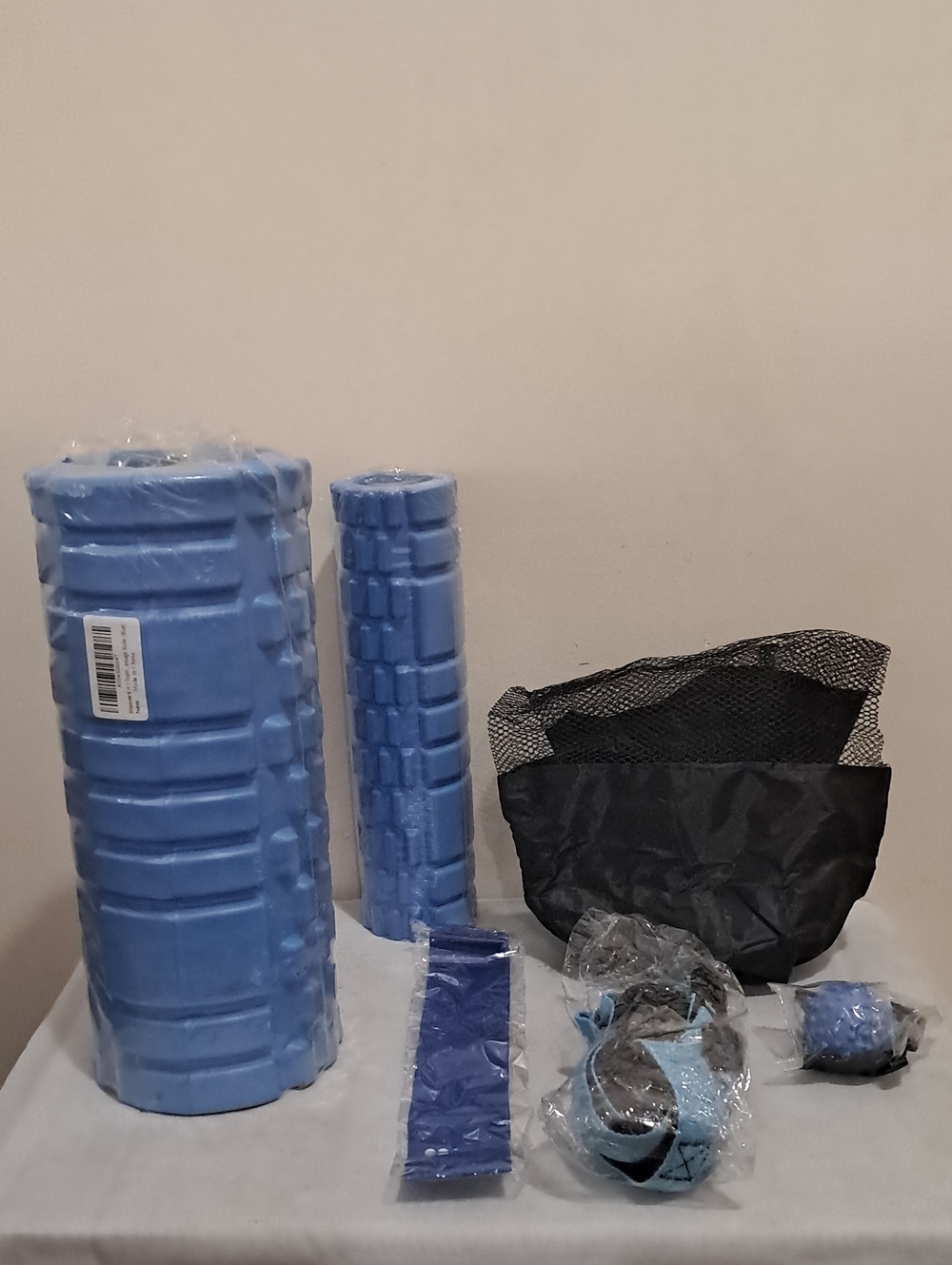 Blue Foam Roller and Recovery Kit - Home Party Supplies